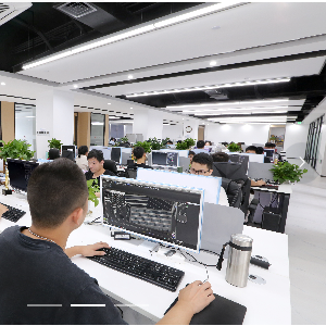 關(guān)于我們 深耕計(jì)算機(jī)軟硬件研發(fā)，驅(qū)動(dòng)創(chuàng)新與未來